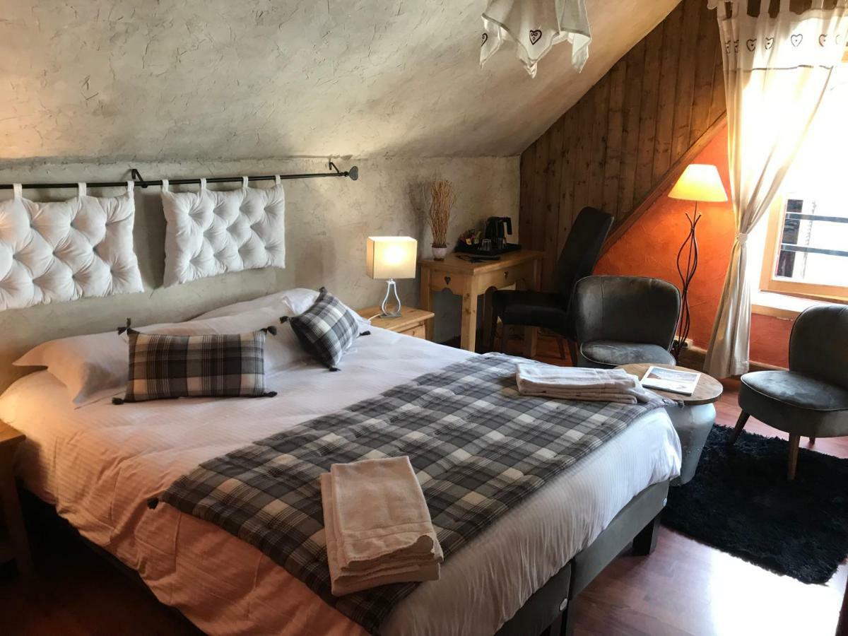 Auberge De La Paix Briançon Exteriör bild